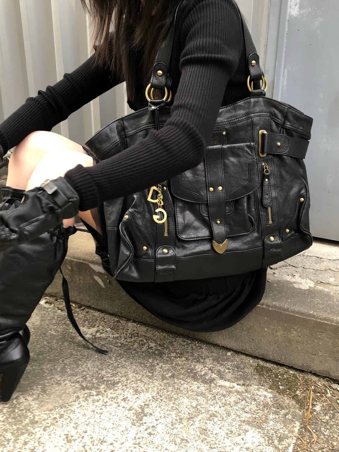 돌체 앤 가바나 레더 숄더백 상품이미지2