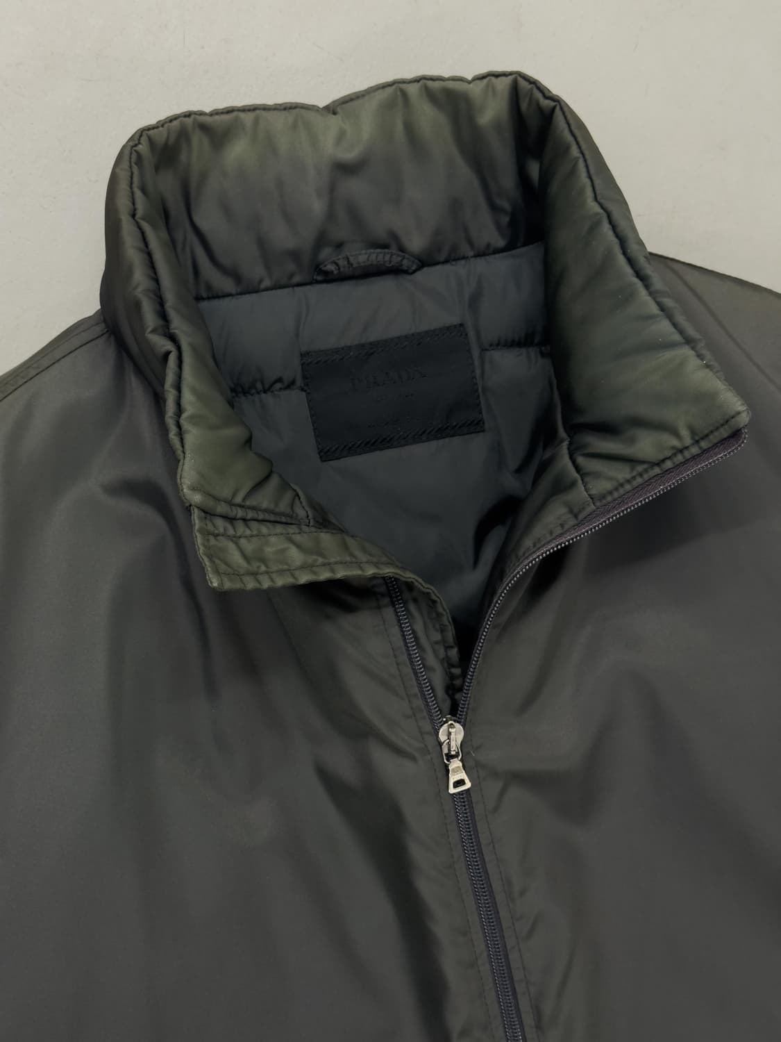 90s 프라다 나일론 푸퍼 패딩 상품이미지6