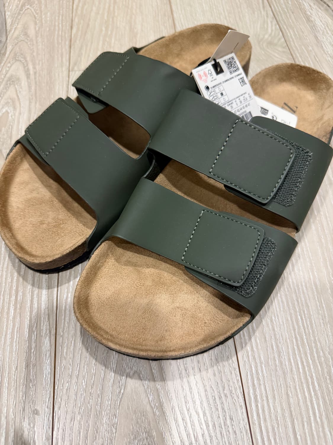 자라 버켄스탁 카키 샌들  상품이미지8