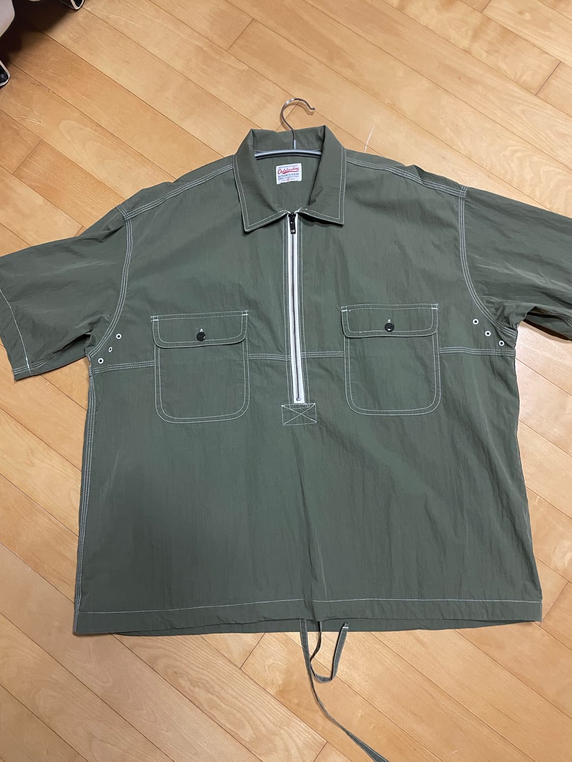 아웃스탠딩 반팔 아노락 상품이미지1