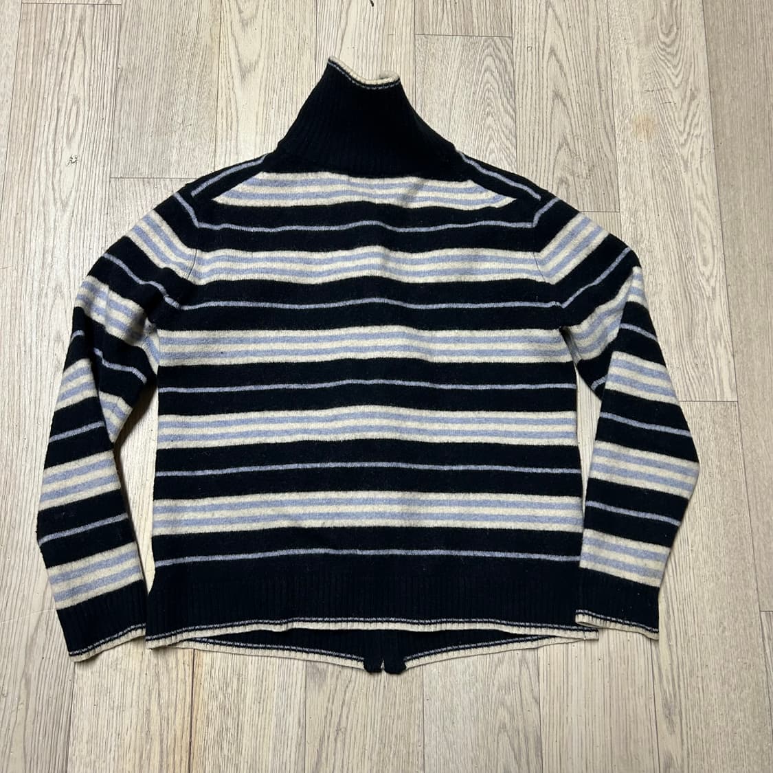 버버리 블루라벨 일본판 정품 여성 니트 자켓 100 상품이미지2