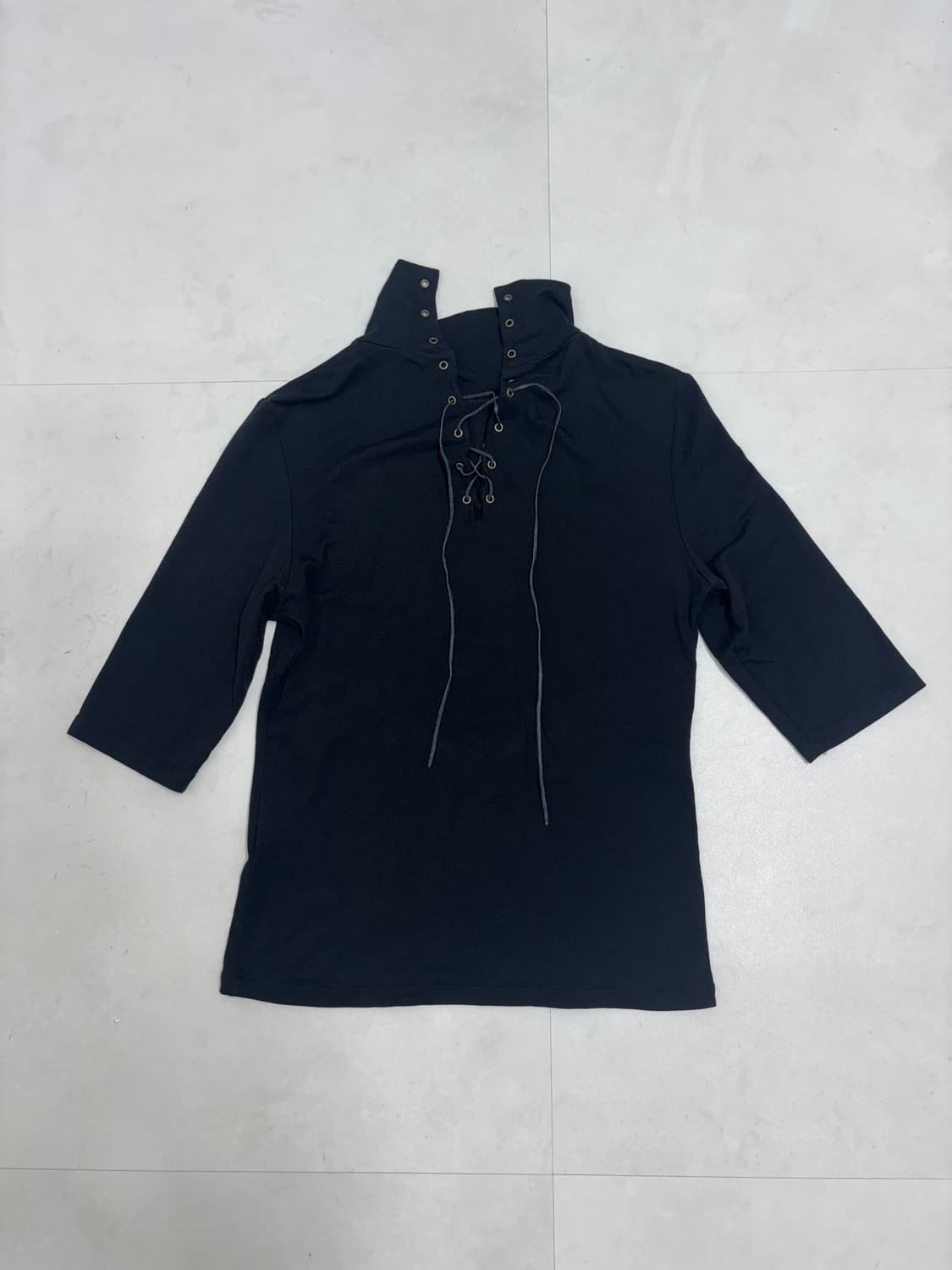 LACE UP NECK TOP 상품이미지6