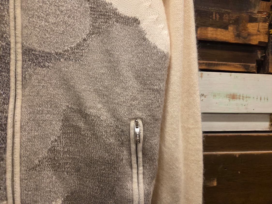 꼬르띠지아니 짚업니트 상품이미지4