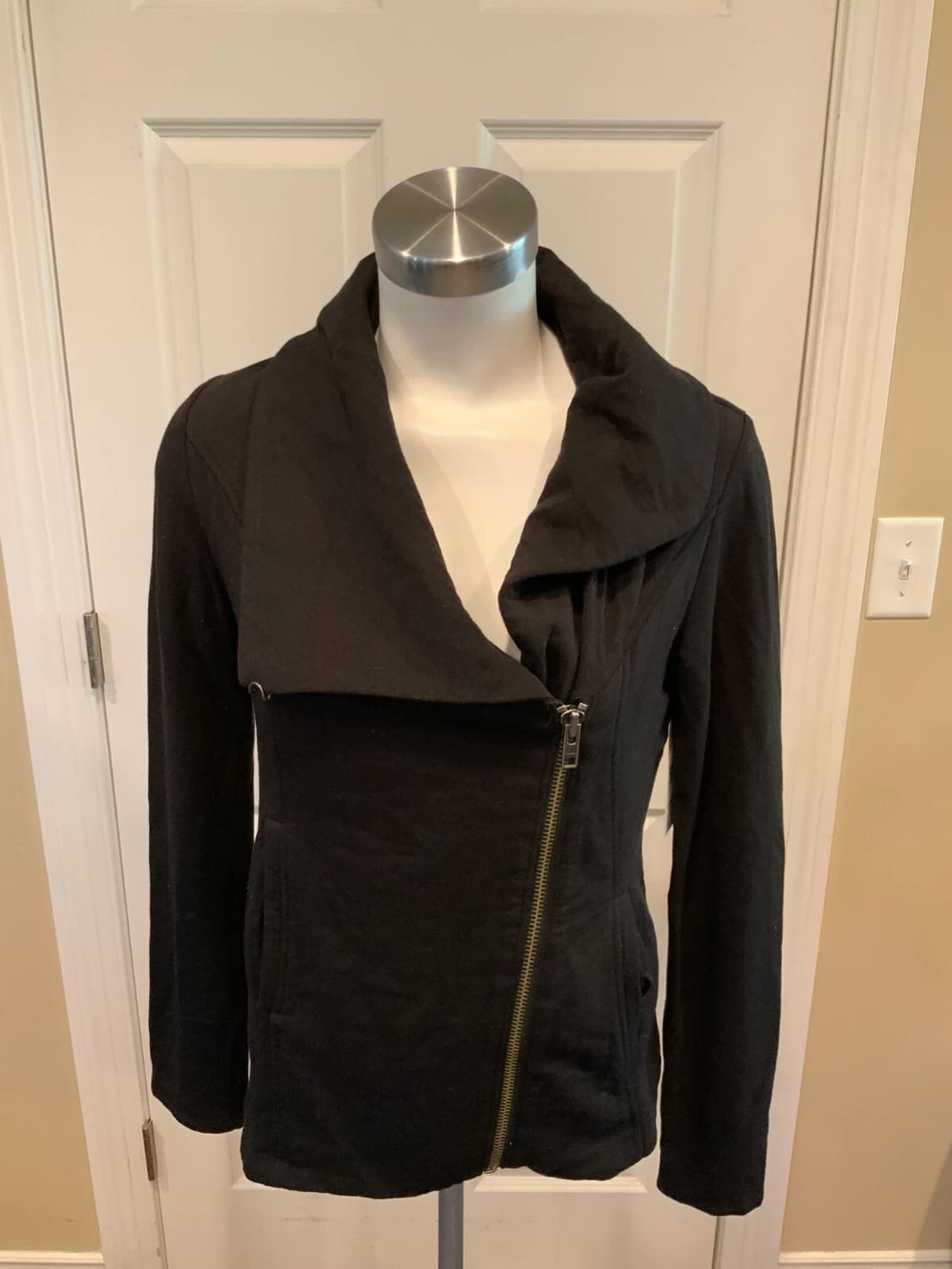 헬무트 랭 비대칭 집업 자켓 블랙 상품이미지1