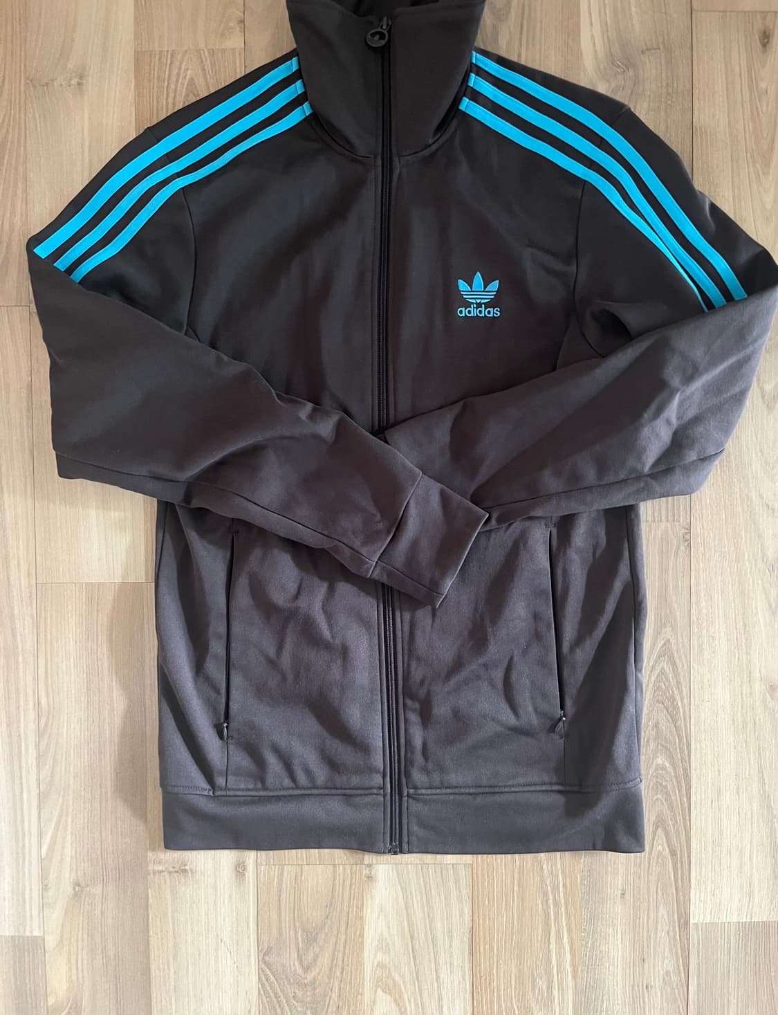 아디다스 유로파 민트초코 져지 M 상품이미지1