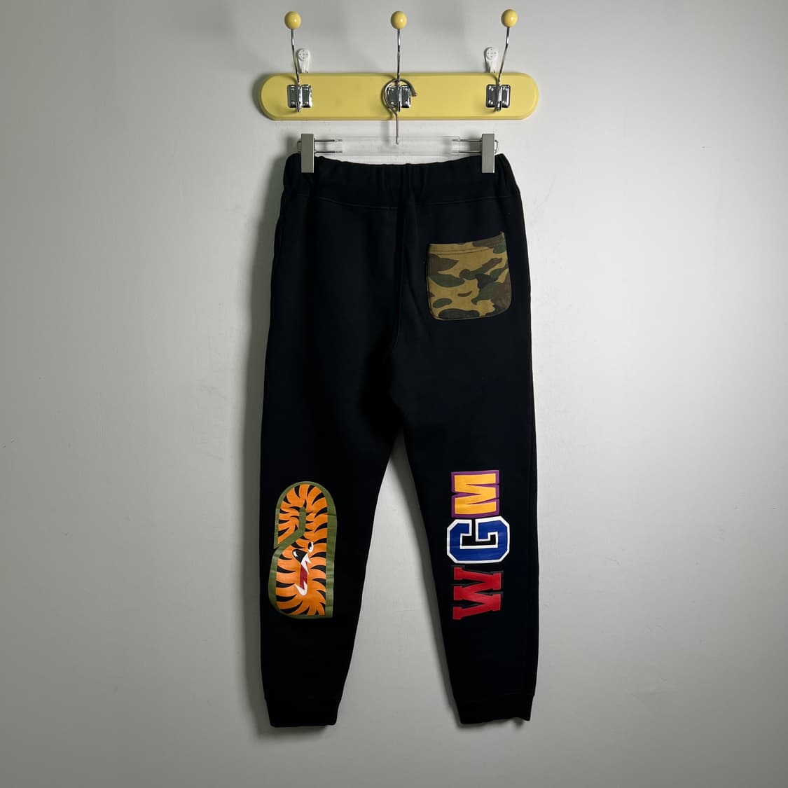 Bape 베이프 샤크 클로즈드 헴 플리스 조거 팬츠 M 상품이미지2