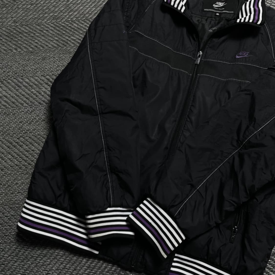 나이키 올드스쿨 자수로고 스트라이프 디테일 집업 점퍼y 5288 상품이미지5