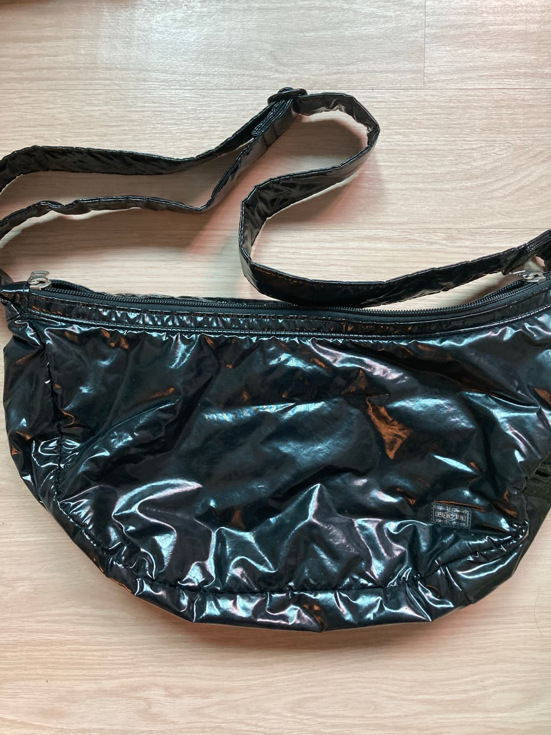 포터 걸라인 에나멜 크로스백/숄더백 상품이미지1