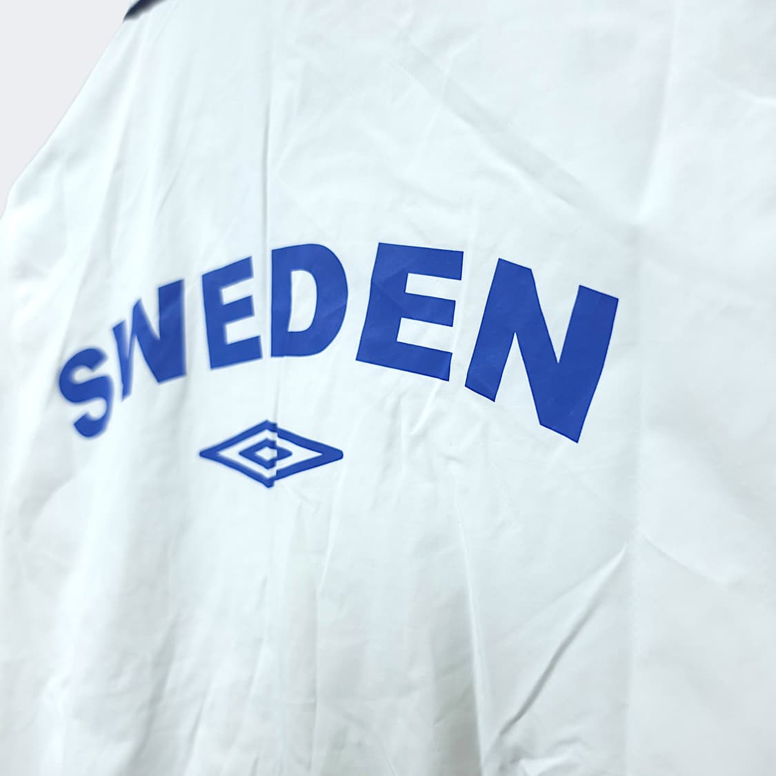 [90] 엄브로 화이트&블루 스웨덴 바람막이 자켓 상품이미지4