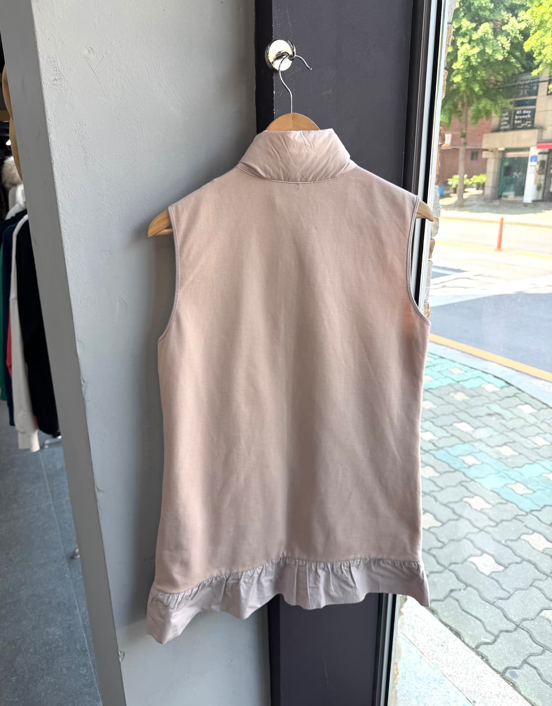 S/ 몽클레어 구스다운 하이브리드 프릴 패딩조끼 상품이미지7