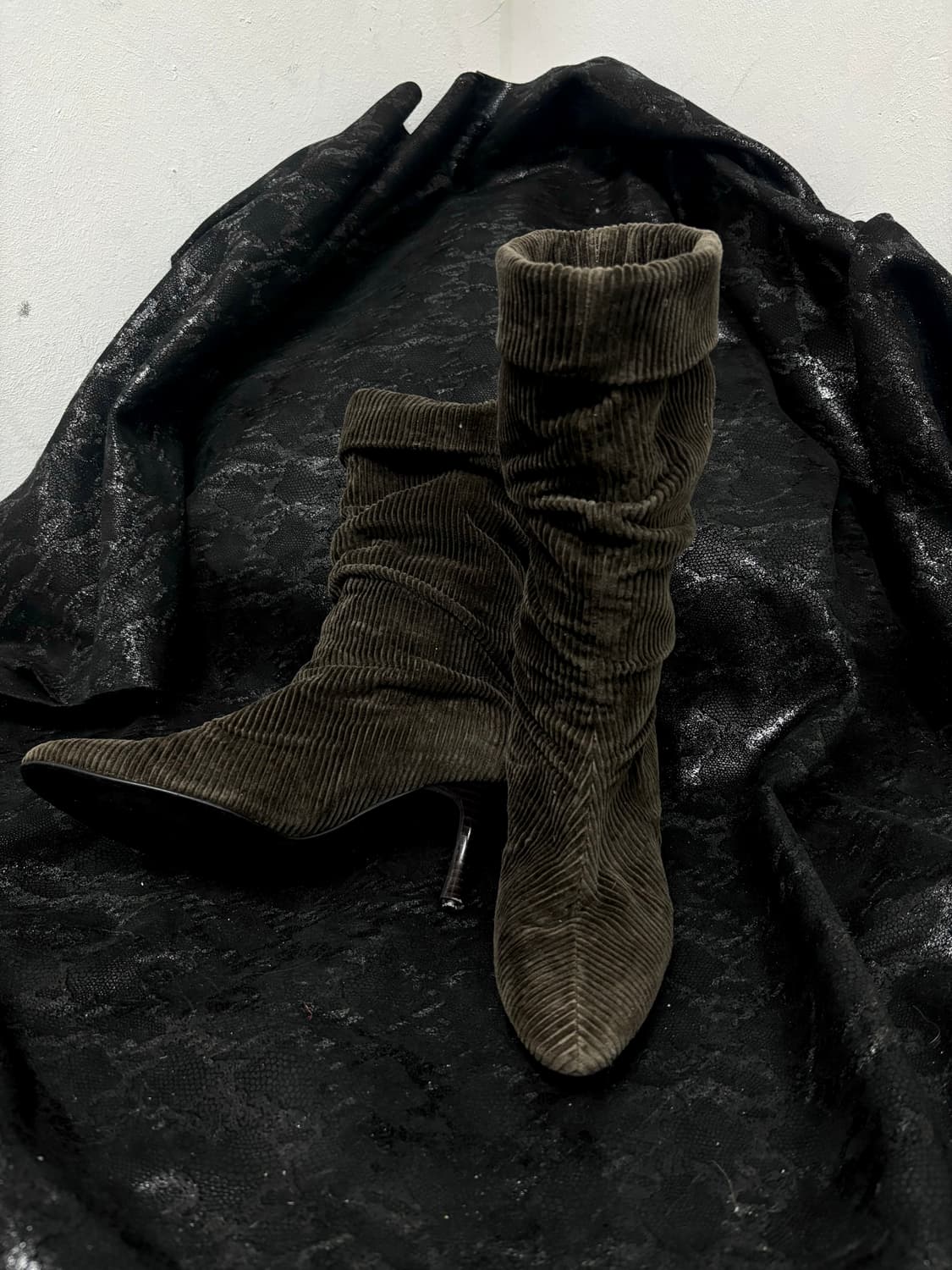 “Vintage” Y2K Mood Brown Suede Shoes 상품이미지1