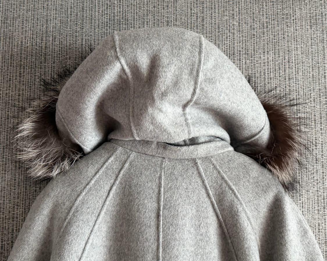 더아이잣 폭스 퍼 여우털 후드 탈부착 그레이 울 블렌드 케이프 코트 망토 상품이미지7