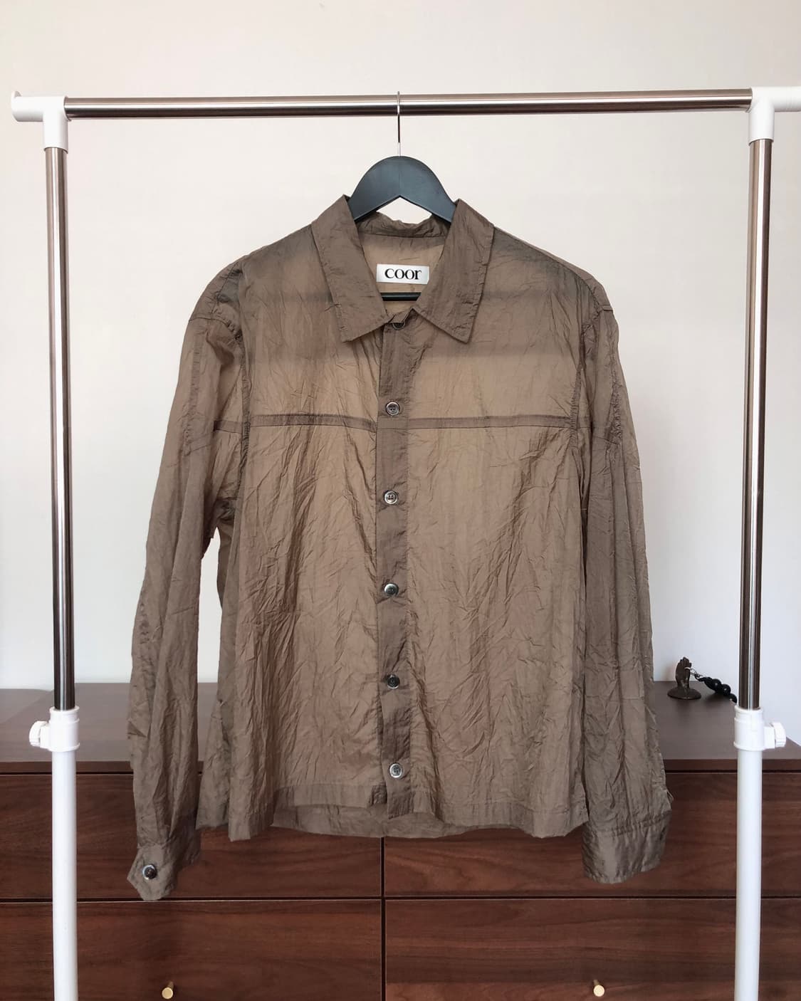 COOR 시어 크리즈 크롭 셔츠 상품이미지1