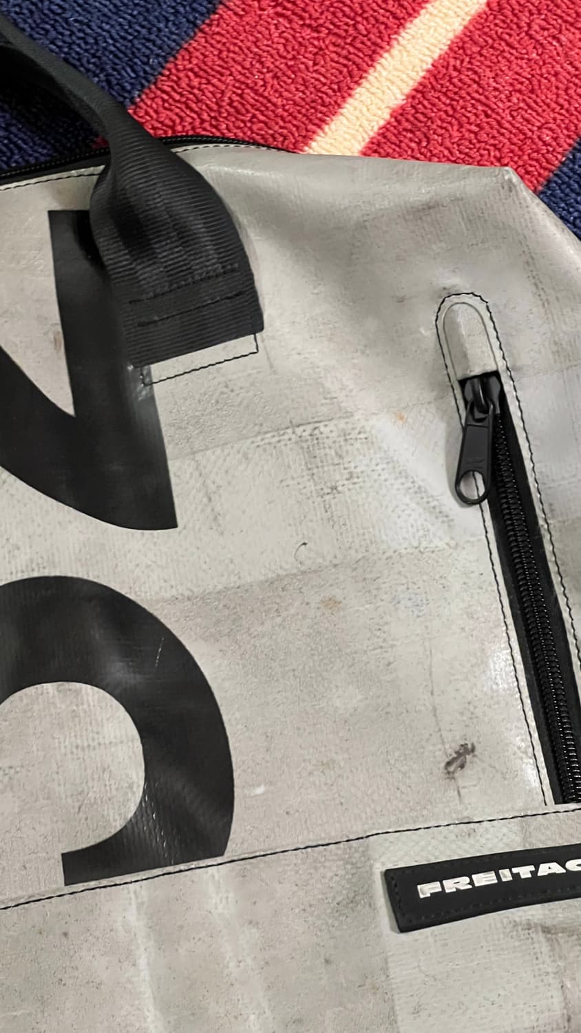 프라이탁 로이 흰검 회검 상품이미지3