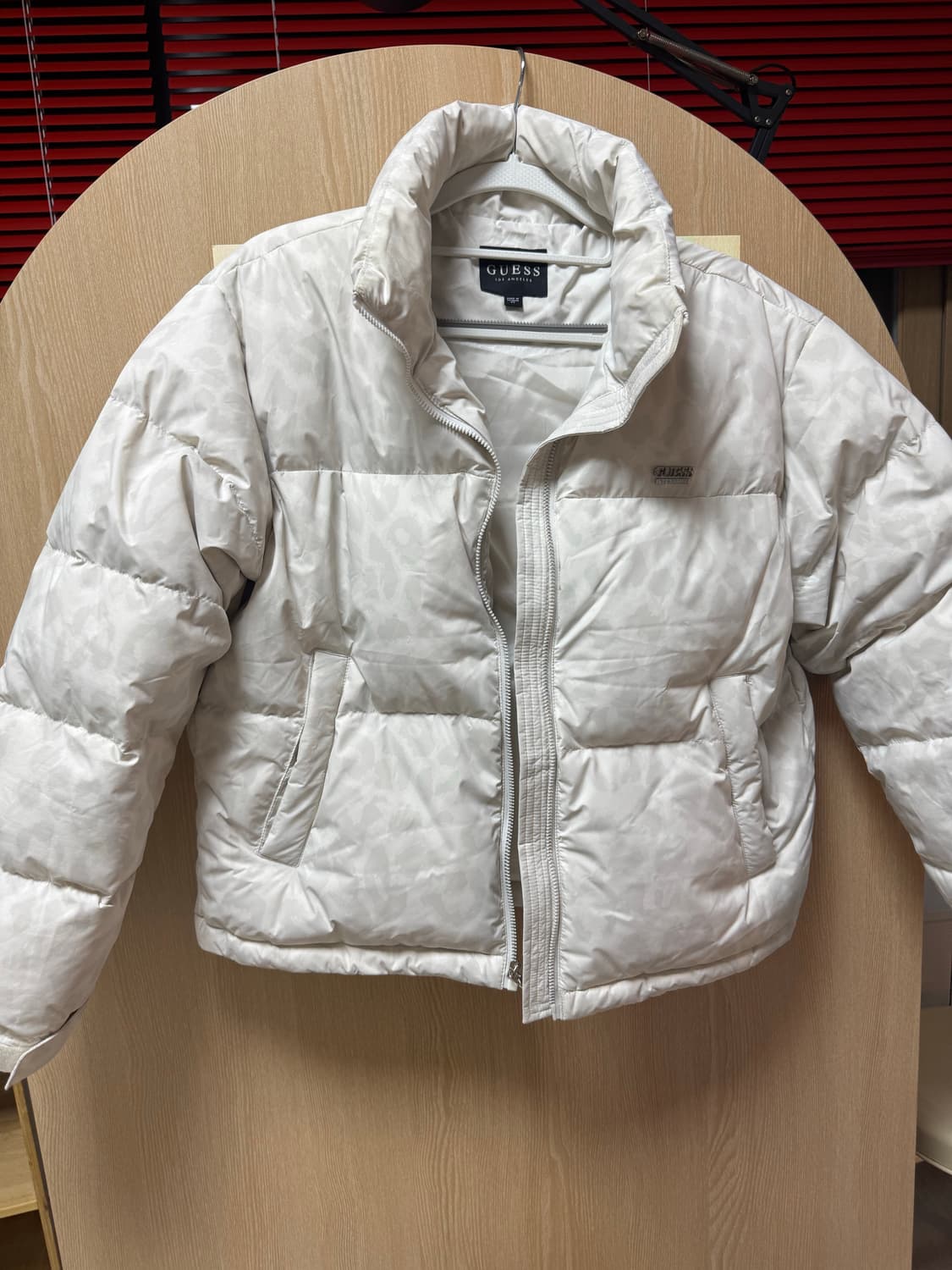 GUESS Leopard Down Jacket, XS 상품이미지8