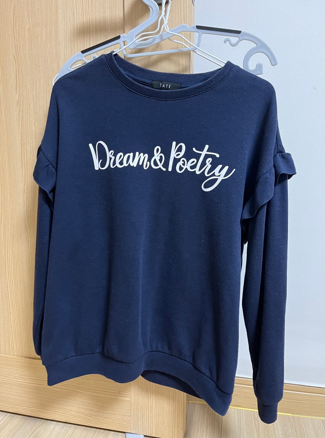 TATE 프릴 맨투맨 상품이미지1