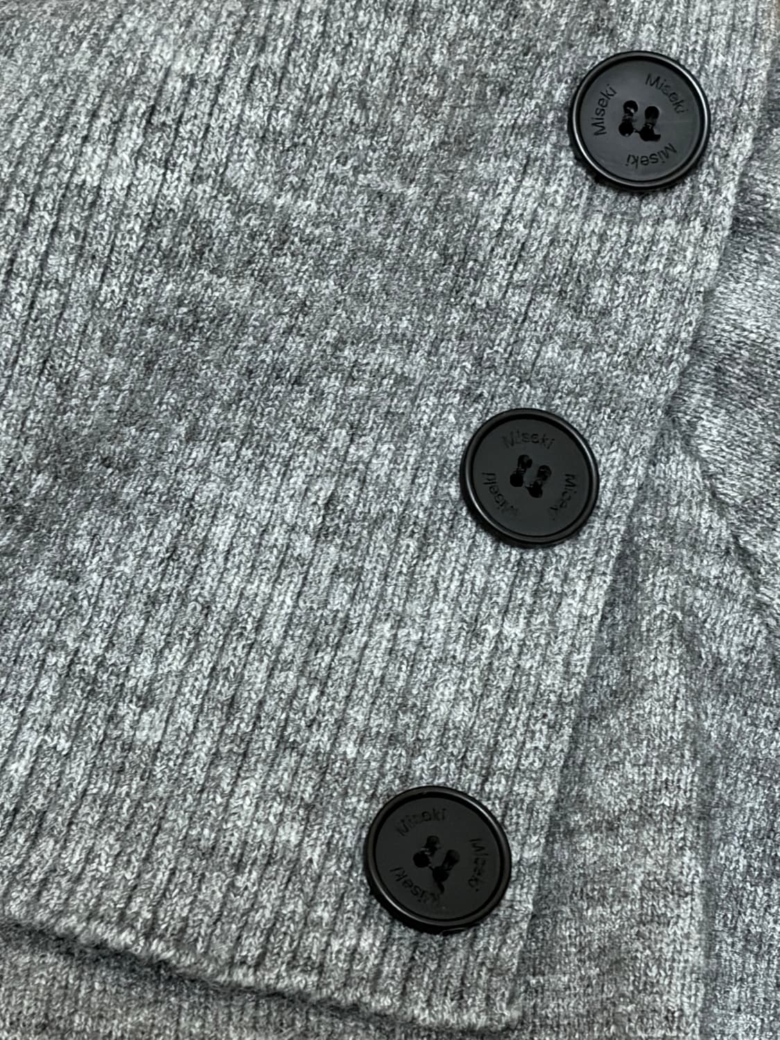 미세키서울 오블리크 라인버튼 니트 Gray 상품이미지7