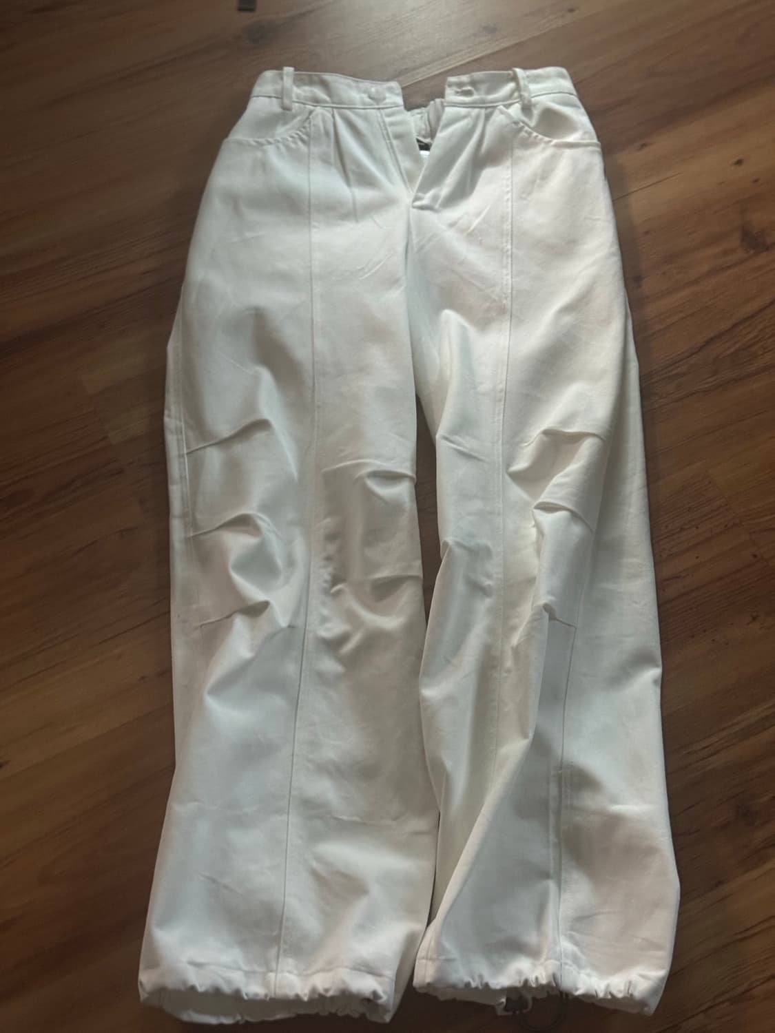 아캄바지 Knee Pin-tuck Printed Denim Pants 상품이미지2