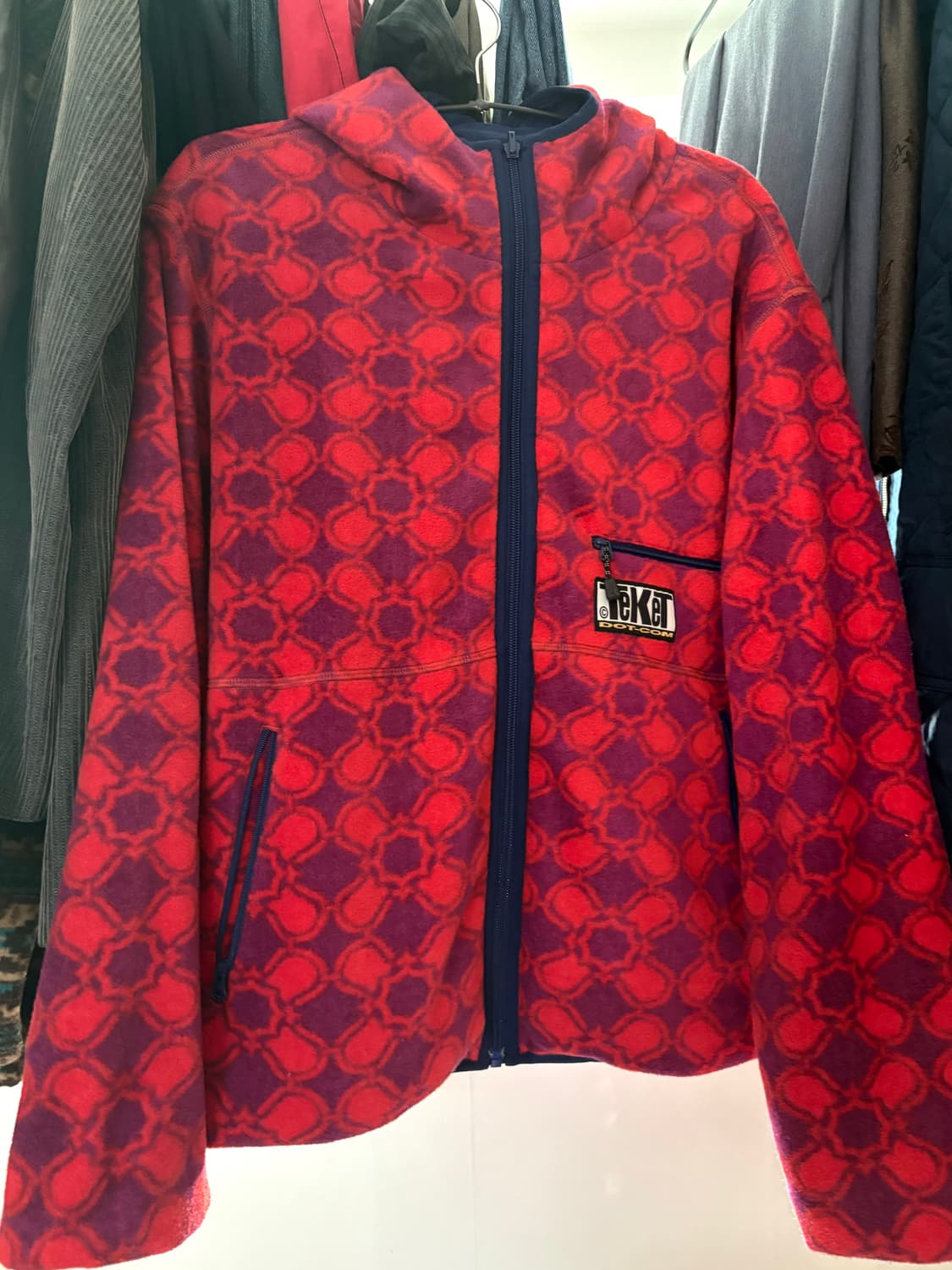 [ 테켓]Weekend Reversible Fleece Jaket Red 상품이미지1