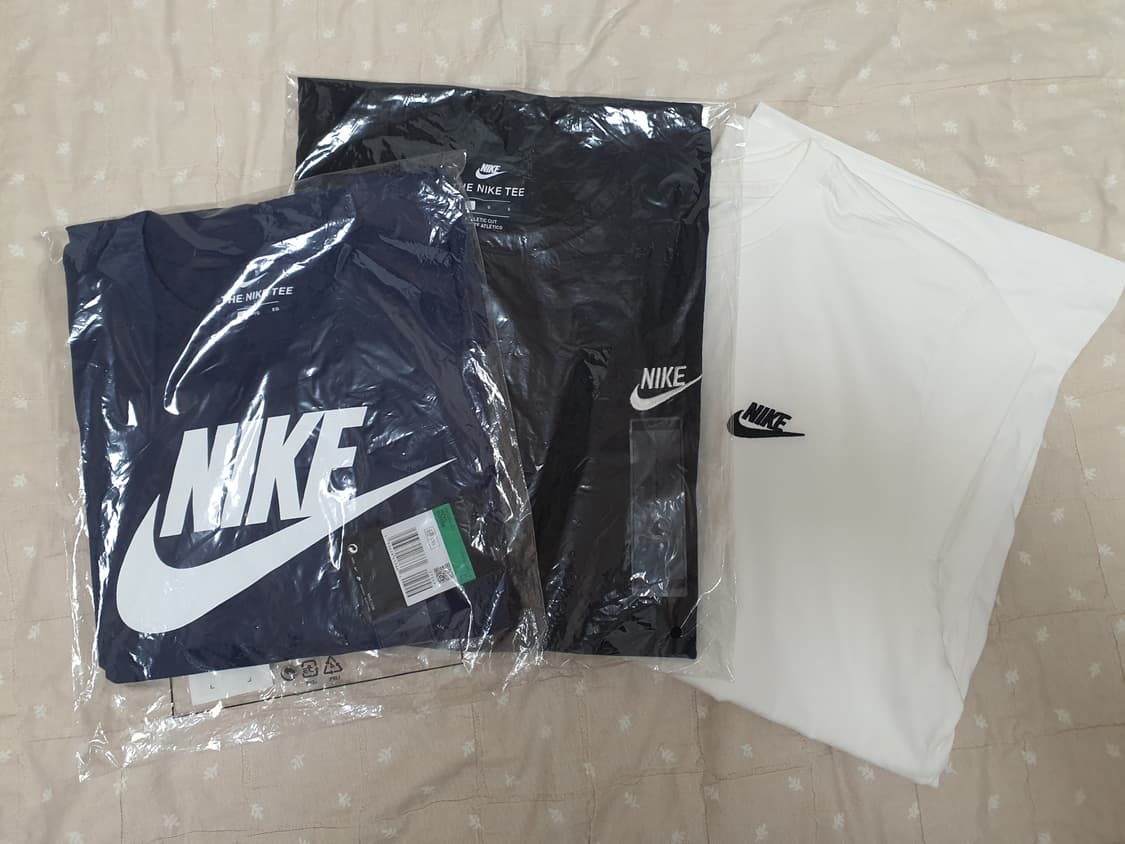 나이키 Nike 스우시 로고 티셔츠 3개 (미개봉 새 제품) 상품이미지1