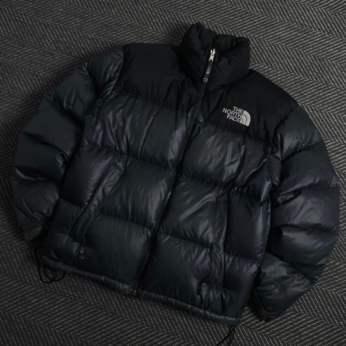 노스페이스 레트로 눕시 다운 푸퍼 패딩 그레이 y 3961 상품이미지1