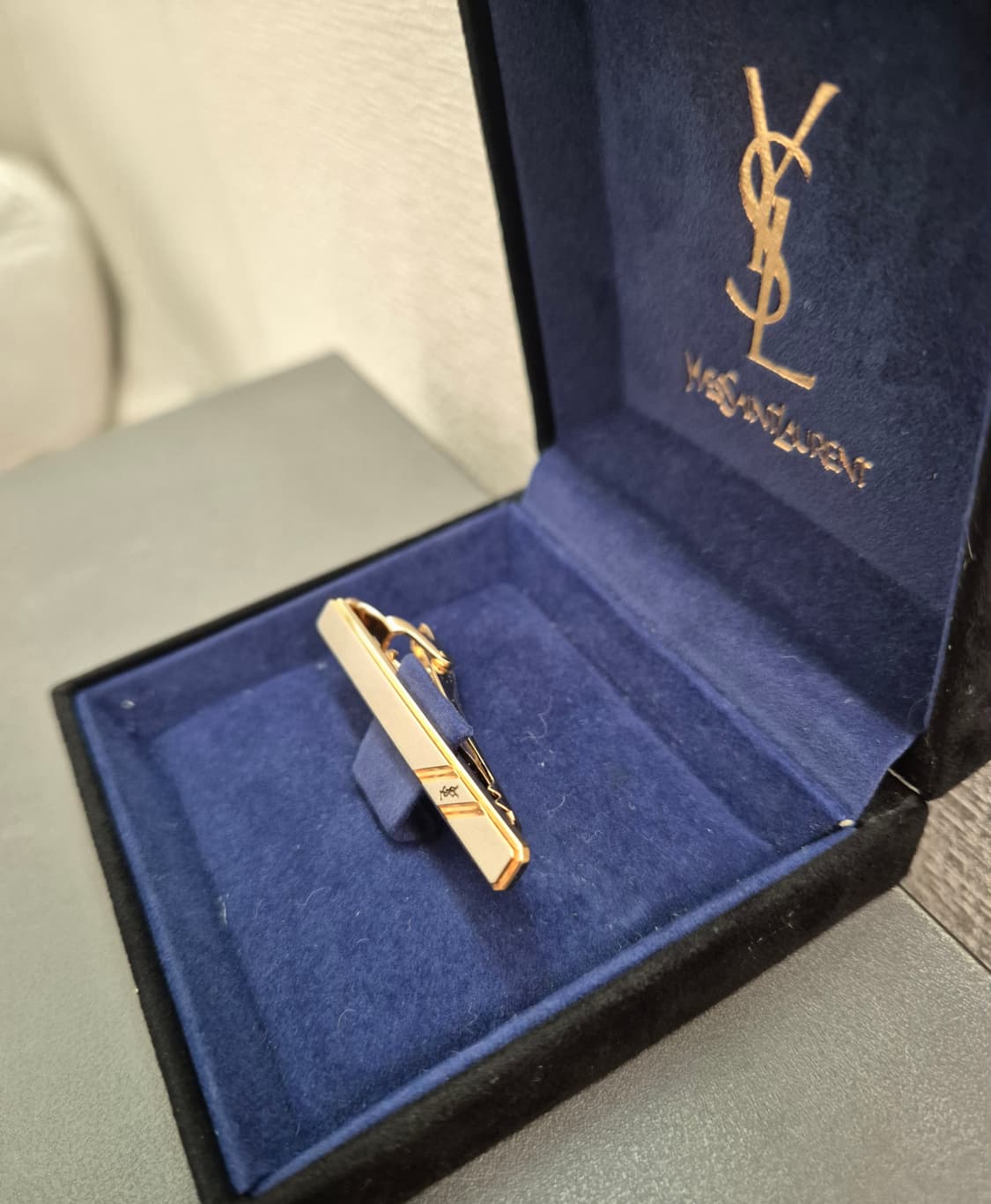 입생로랑 넥타이핀(케이스 포함) 상품이미지3