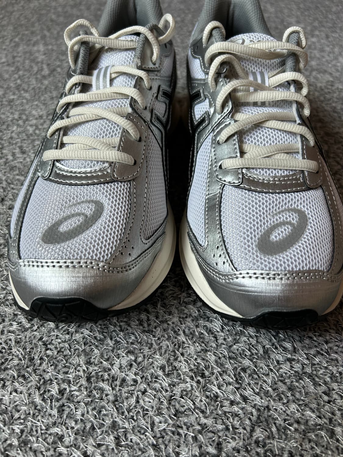 [1회착/풀박스] 아식스 조그100S 265 화이트 블랙 새상품급 상품이미지7