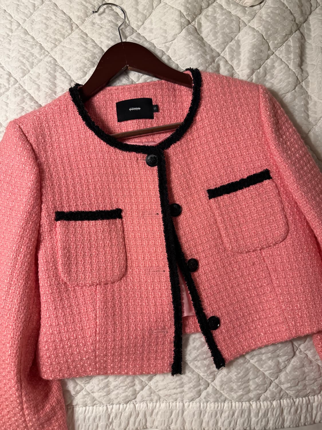 에트몽 Trimmed Tweed Jacket 핑크 s 1번착용 상품이미지4