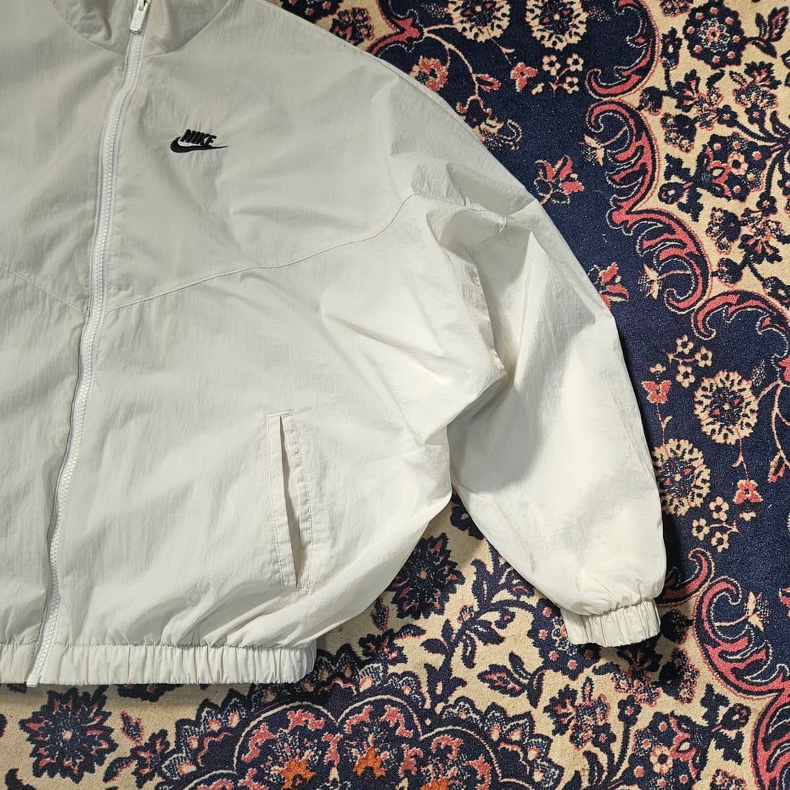 나이키 NSW 에센셜 윈드러너 우븐 자켓 화이트 상품이미지4