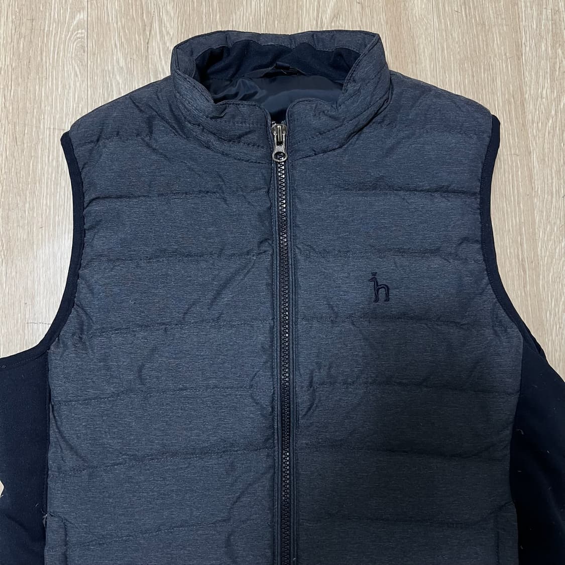 헤지스 골프 덕다운 경량 패딩조끼 S/90  상품이미지2