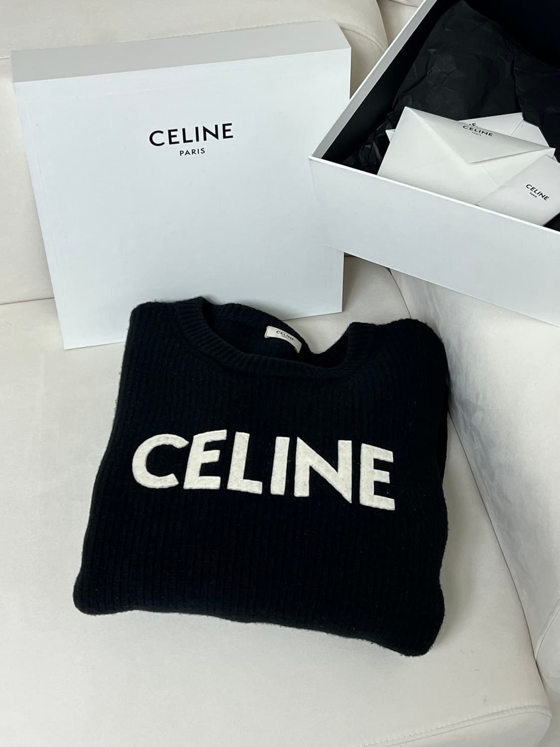 [정품] M 셀린느 울니트 블랙 상품이미지1