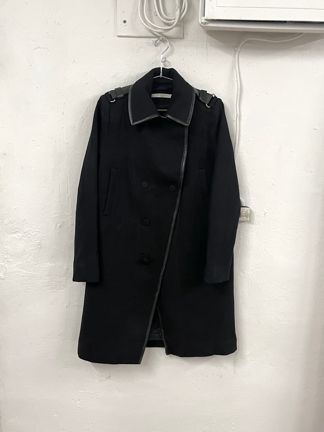 지방시 리카르도 티시 2011AW 밀리터리 코트 상품이미지3