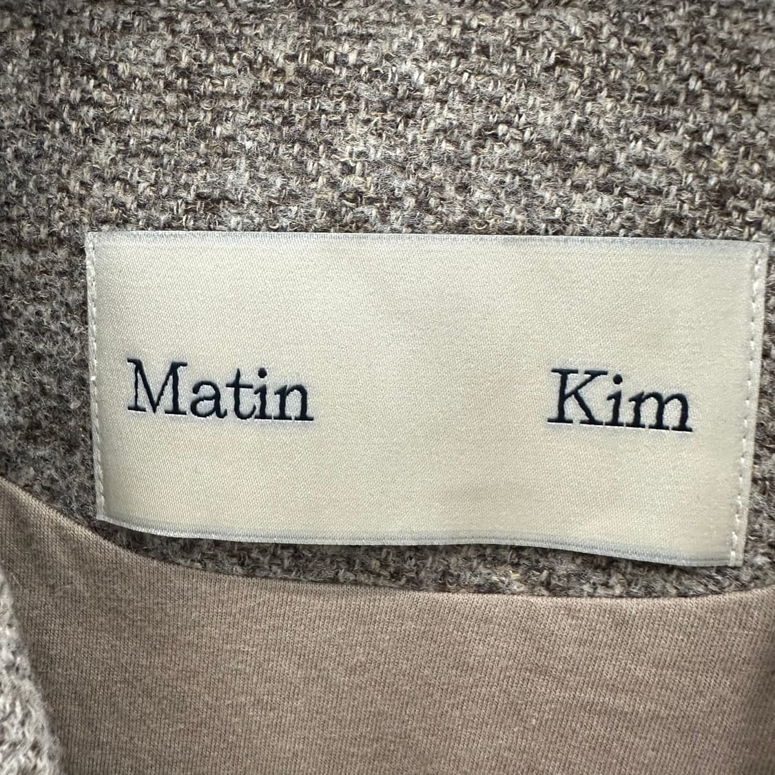 FREE 마땡킴 여자 테트론 원버튼 자켓 상품이미지4