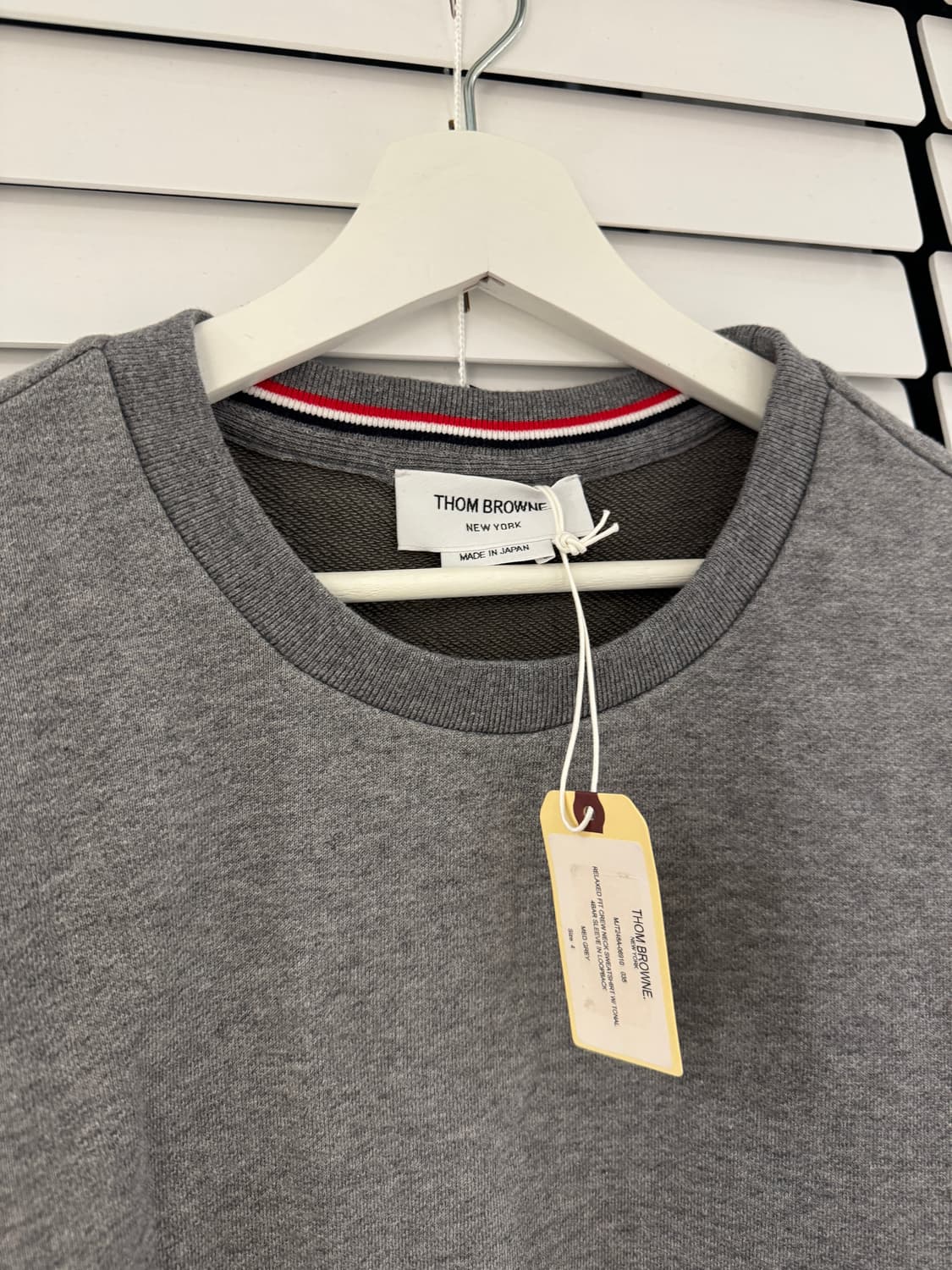 톰브라운 맨투맨 4사이드 상품이미지2