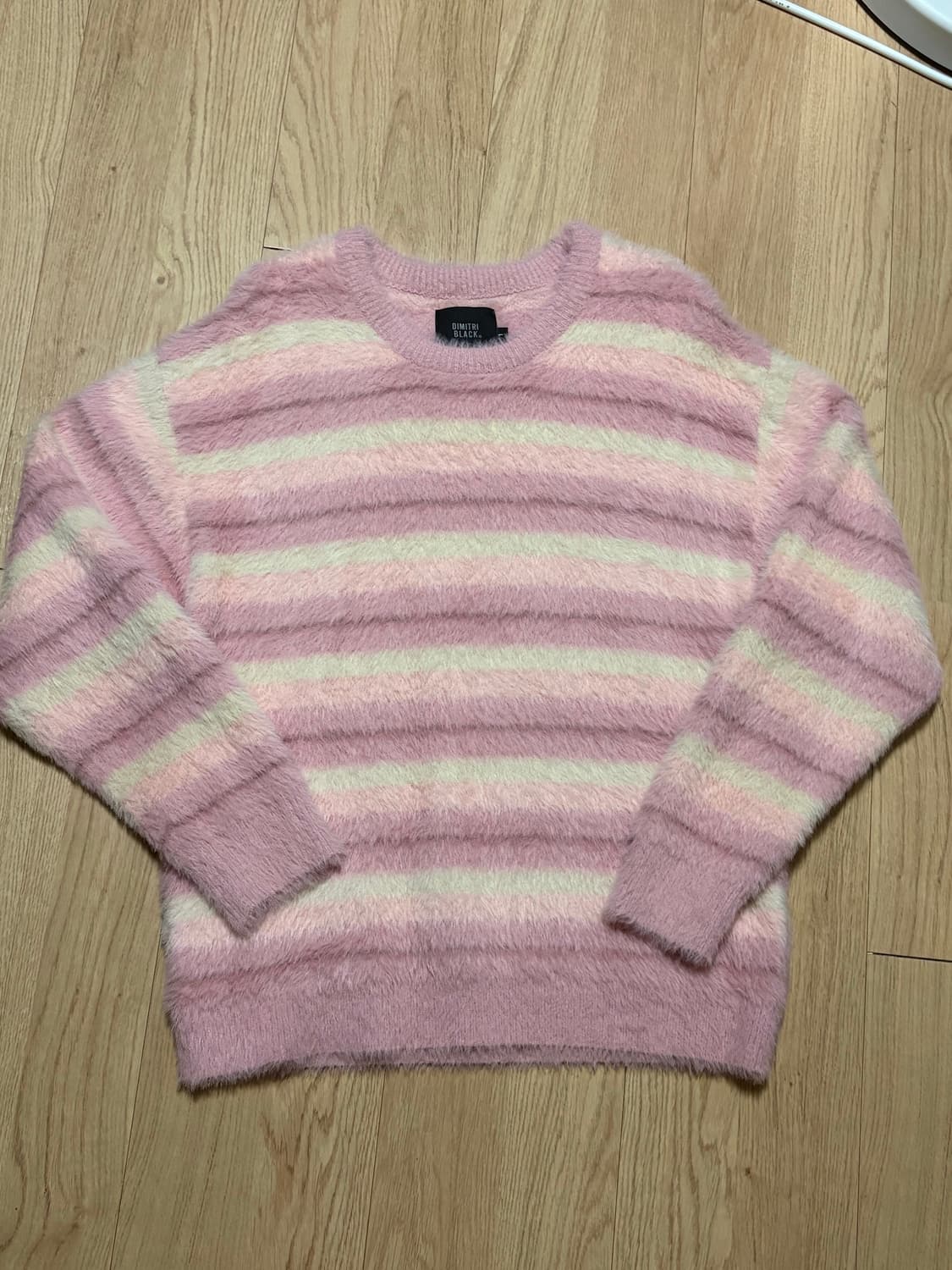 디미트리 블랙 츄팝츄스 니트 상품이미지1