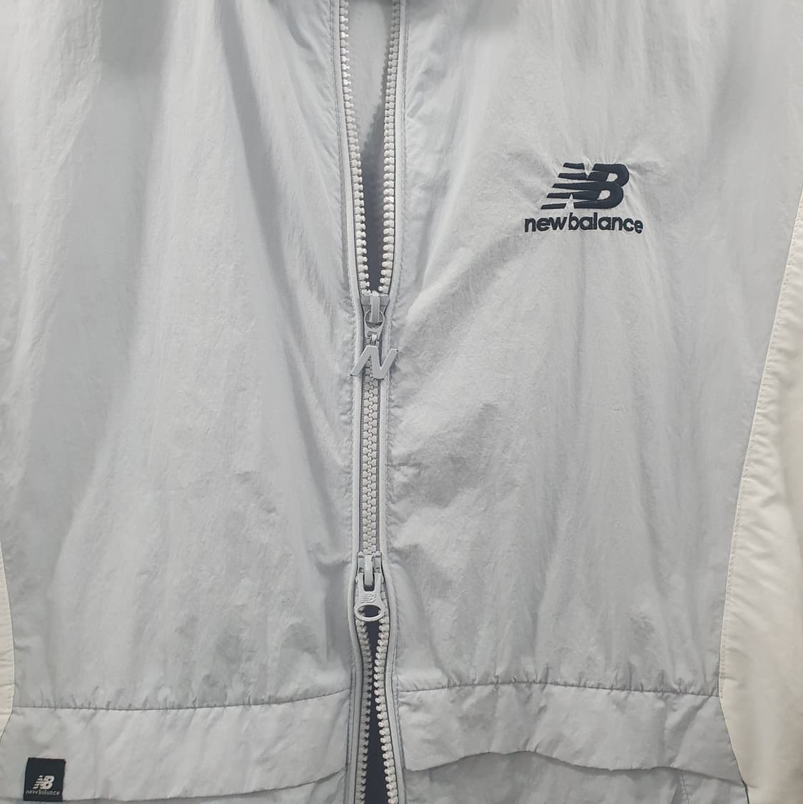 2XL 뉴발란스 남성 윈드브레이커 캐주얼 투웨이 후드 바람막이 자켓 상품이미지4