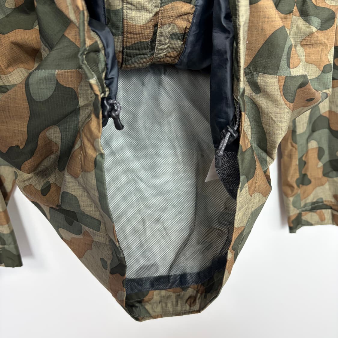 아디다스 카모 패턴 바람막이 자켓 상품이미지6