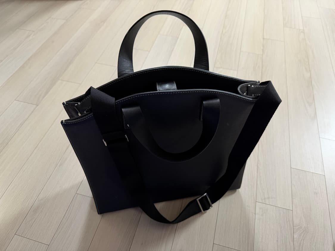 밈더워드로브 타이가 레더 아치 토트백 상품이미지3