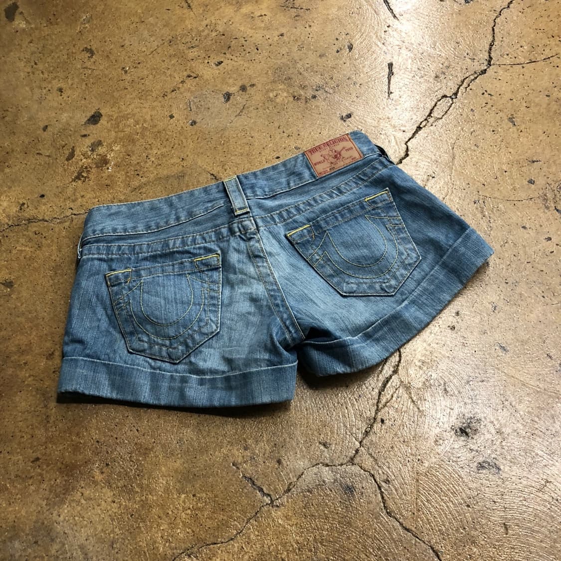 [정품/27] 트루릴리전 연청 데님 숏 팬츠 반바지 상품이미지1