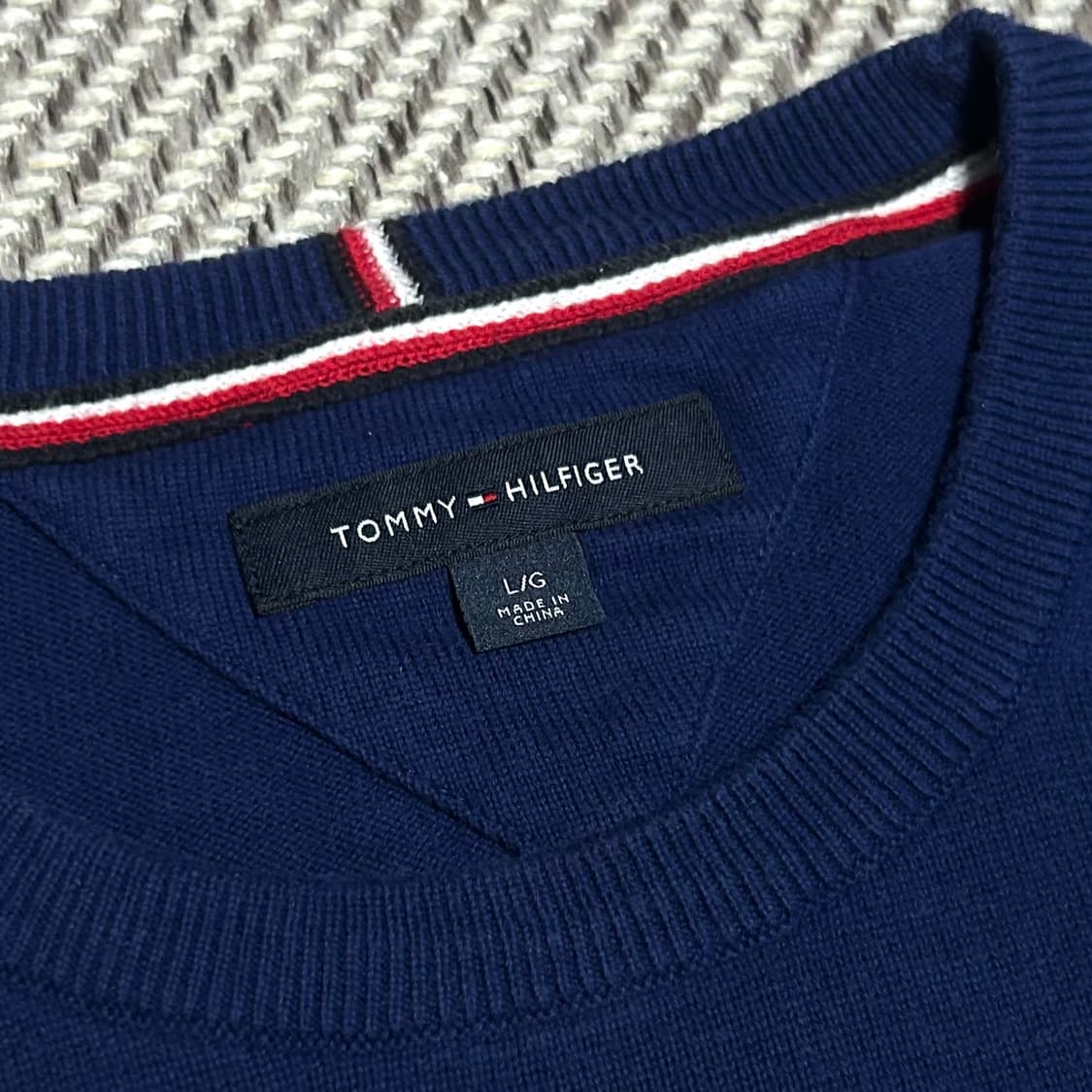 [L] Tommy 타미힐피거 코튼 라운드 니트 상품이미지4
