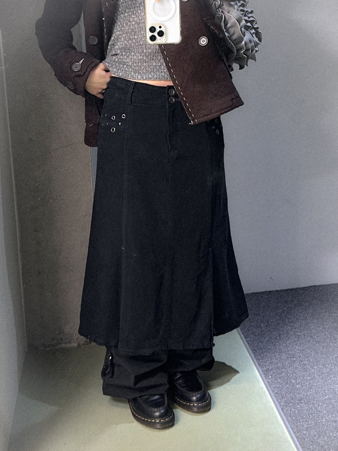 black ring stud skirt 상품이미지1