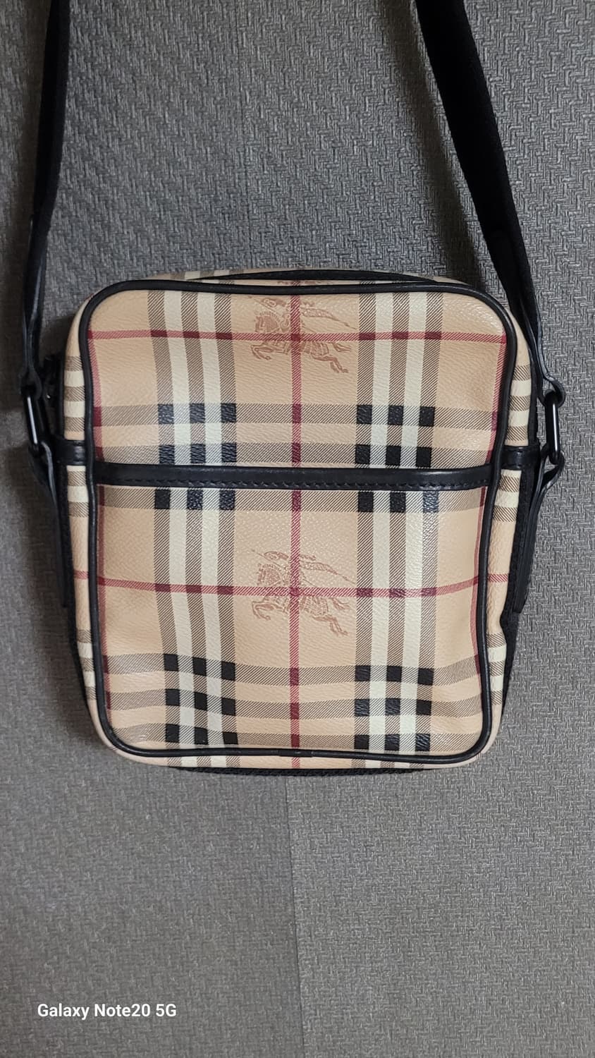 버버리 노바체크 크로스백 상품이미지2