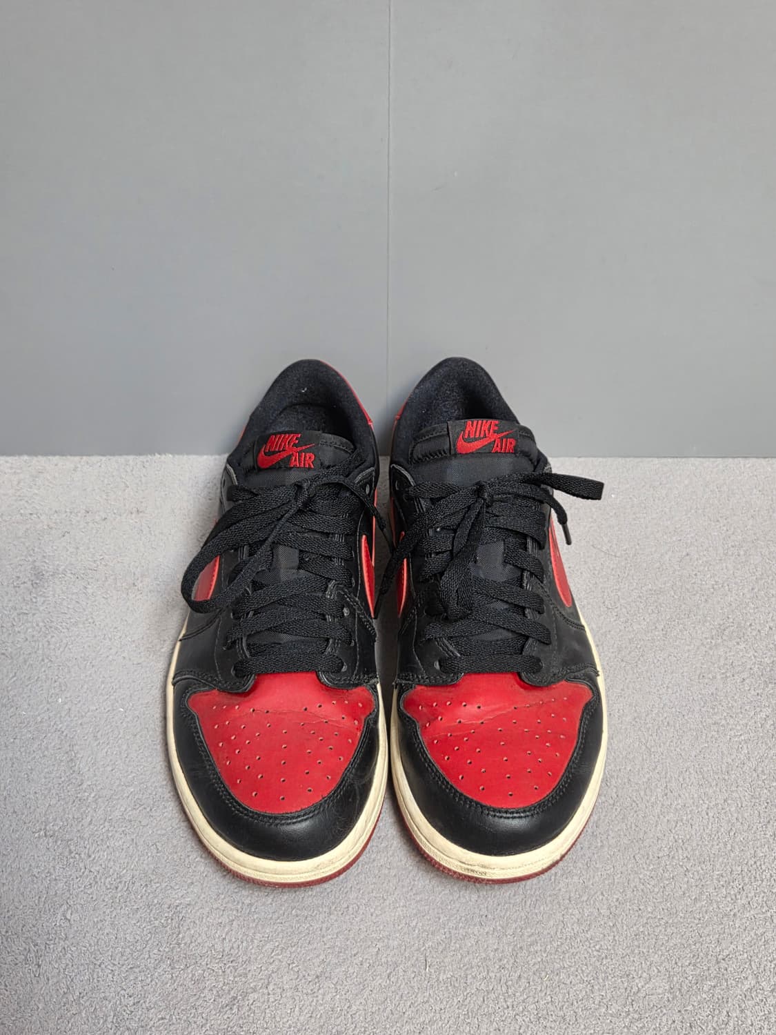 (275)
나이키 에어조던1 레트로 로우 브레드2015
 상품이미지2