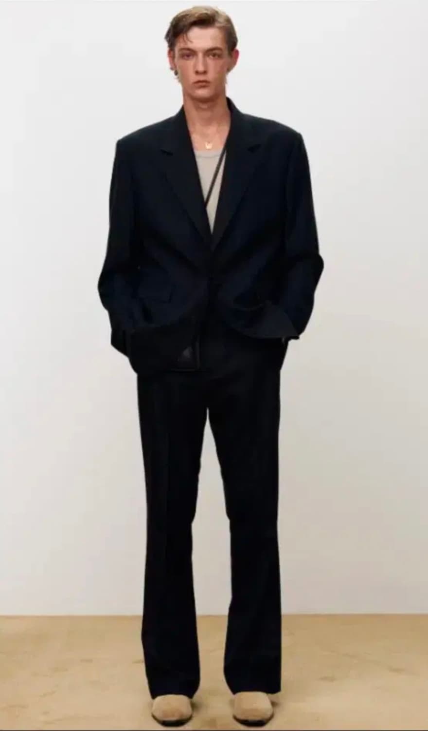 토니웩 핀스트라이프 자켓 S.M 구해요 상품이미지2