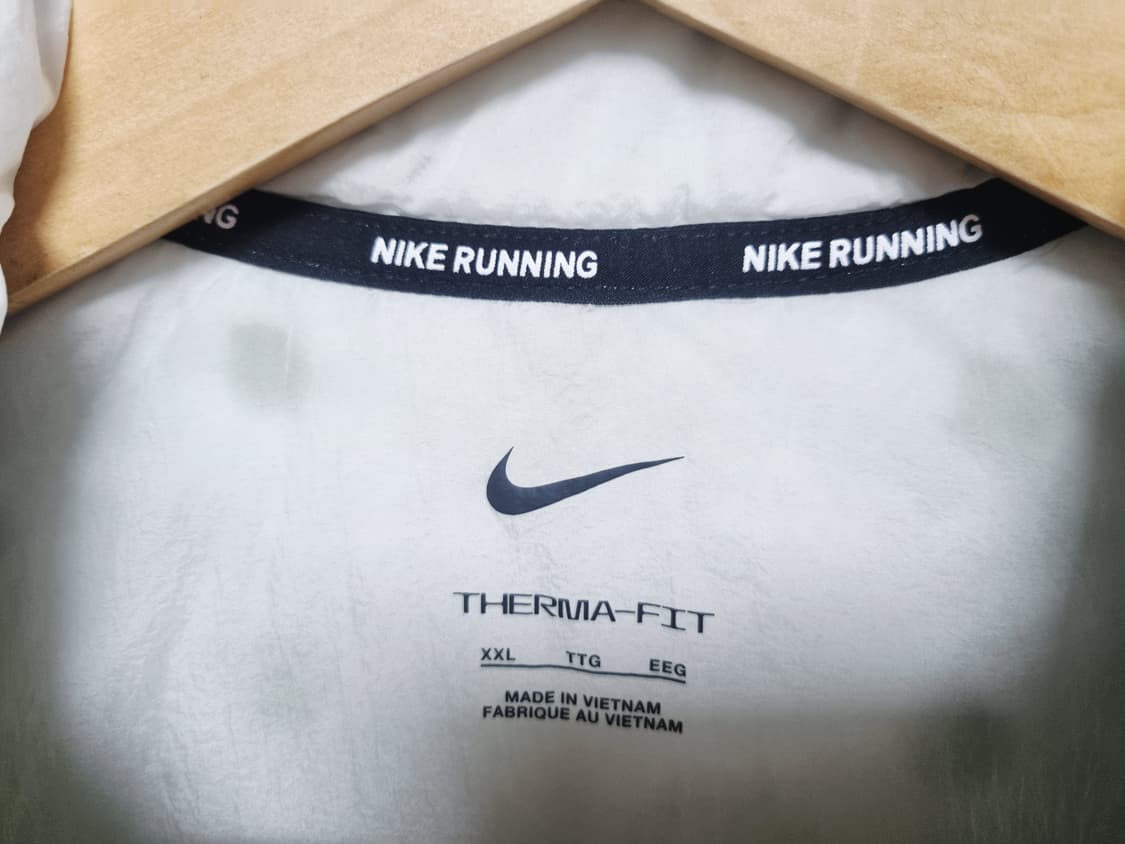 남성 2022 나이키 러닝 써마핏 리펠 경량 패딩 베스트 조끼 러닝복 상품이미지10