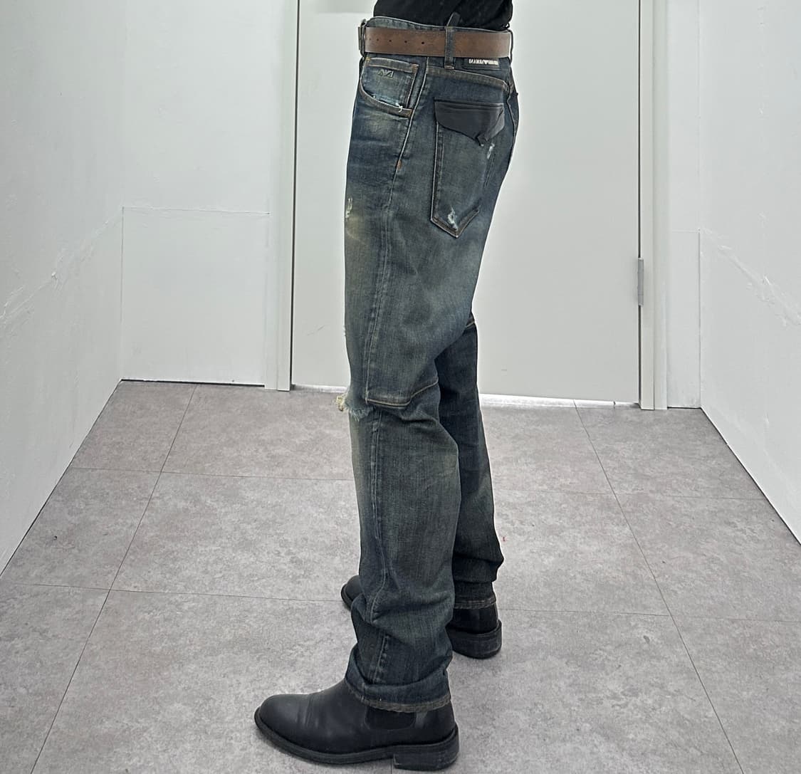 Emporio Armani Distressed Leather Detail 상품이미지2