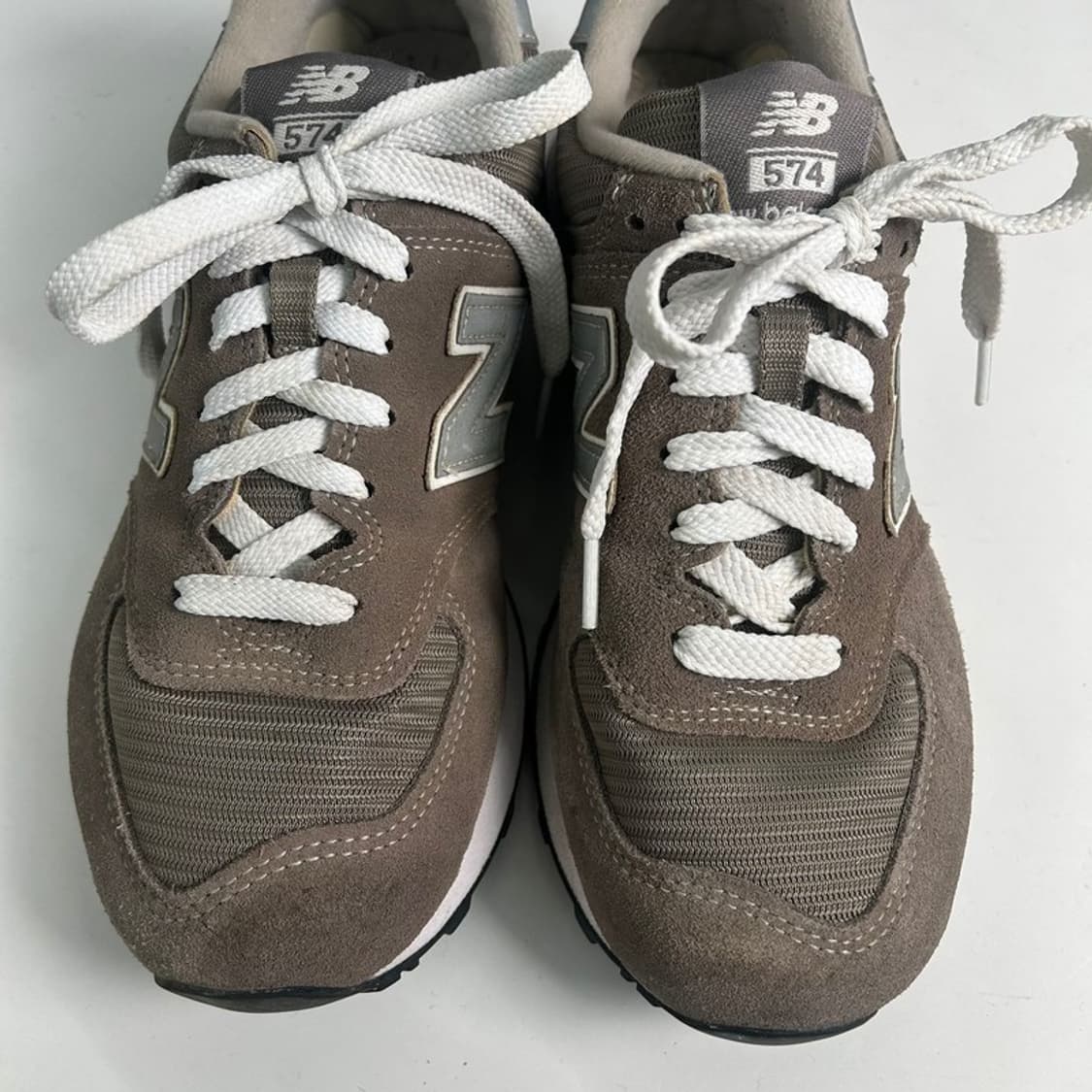 NEW BALANCE 그레이 2E 와이드 스니커즈 250 상품이미지4