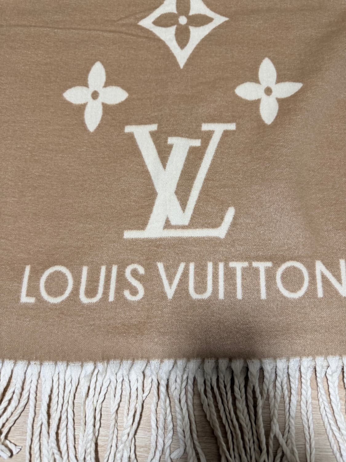 루이비통 캐시미어 머플러 상품이미지1