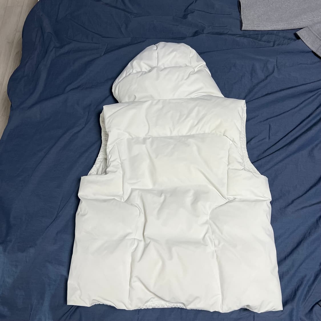 데상트 패딩조끼 105 상품이미지5