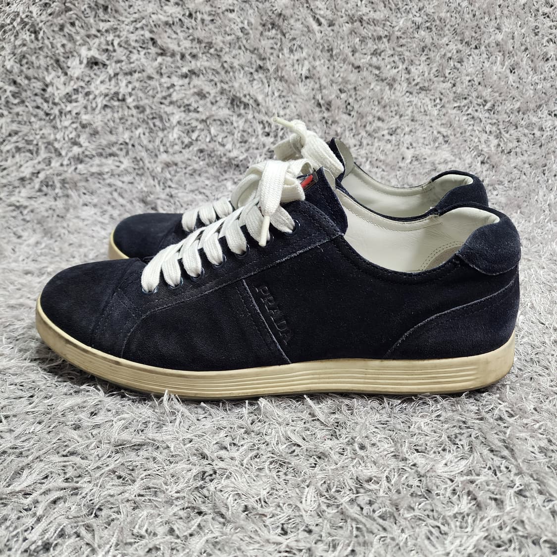 프라다 스웨이드 스니커즈 7 상품이미지5